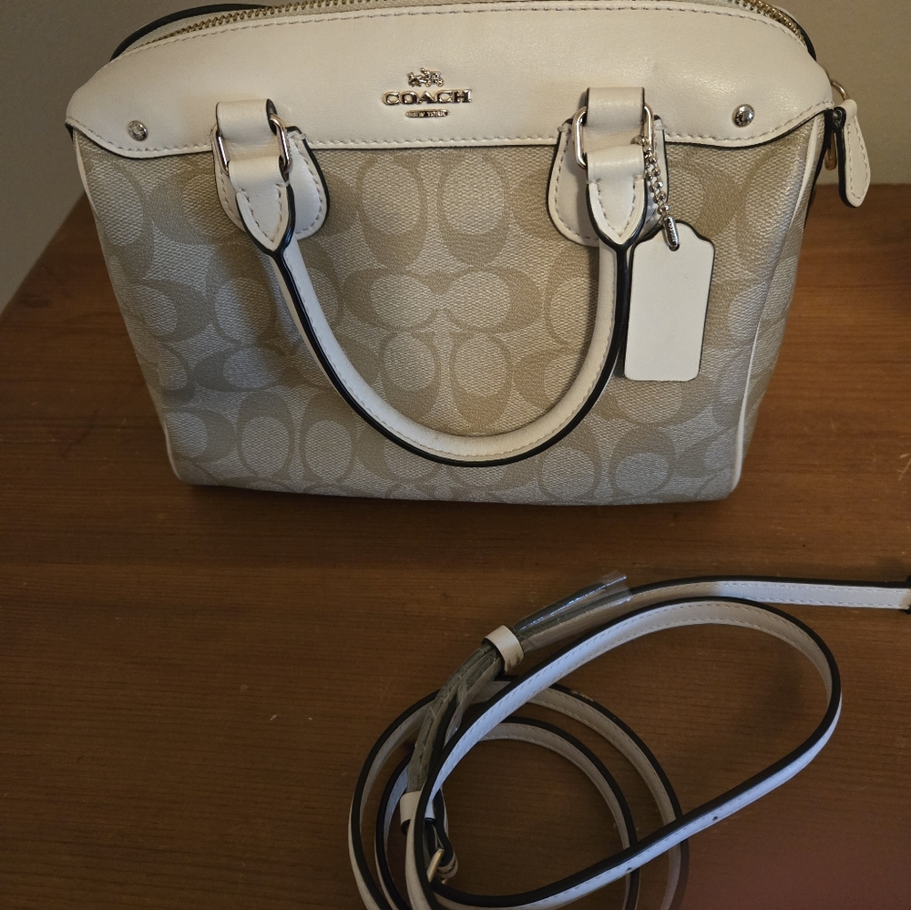 Coach small Rowan Satchel